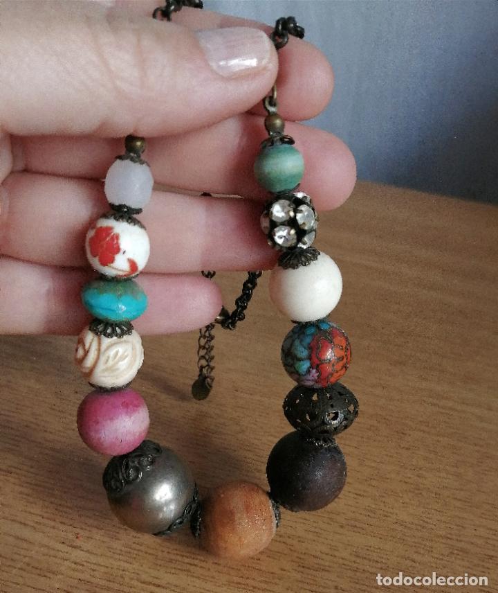 Joyeria: COLLAR CORTO, CUENTAS DE DIFERENTES MATERIALES. - Foto 5