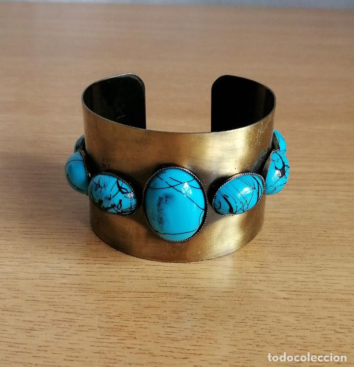 Joyeria: PULSERA MET&Aacute;LICA CON TURQUESAS SIMIL. - Foto 2