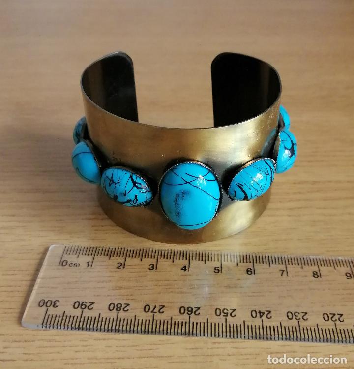 Joyeria: PULSERA MET&Aacute;LICA CON TURQUESAS SIMIL. - Foto 4