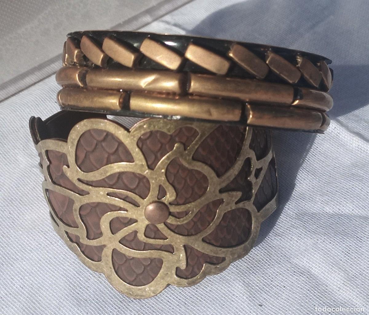 Joalharia: Dos pulseras antiguas de bronce, probablemente de los a&ntilde;os 80.