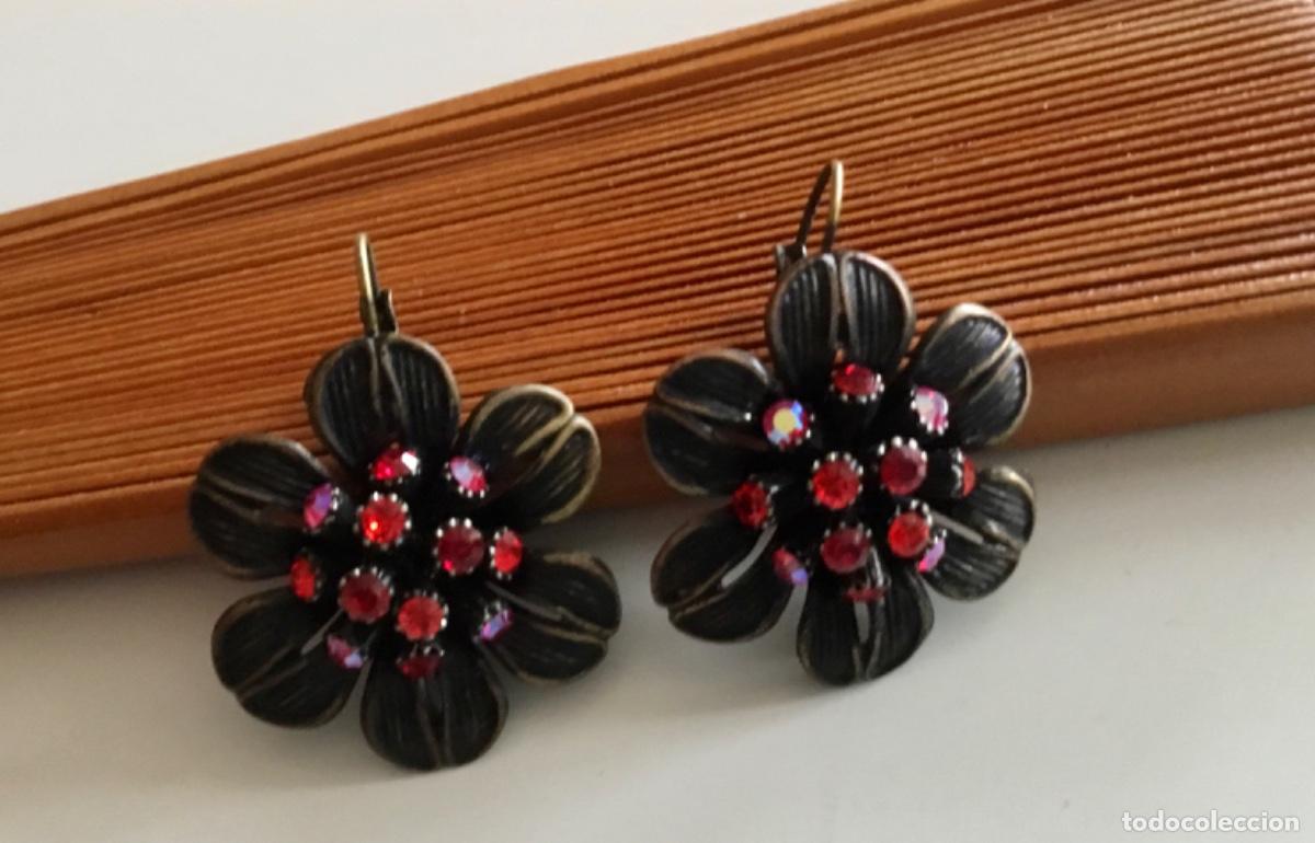 Joyeria: PENDIENTES FLORENTINOS CON CRISTAL ROJO. FLOR - Foto 3