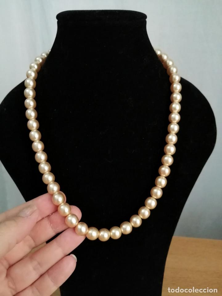 Joyeria: ANTIGUO COLLAR DE PERLAS DE CRISTAL, DORADO NACARADO. - Foto 1
