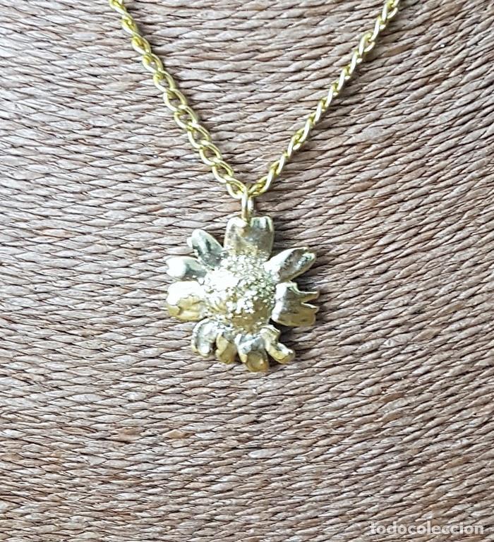 Gioielleria: Colgante,margarita metalizada y dorada, producto Naturart
