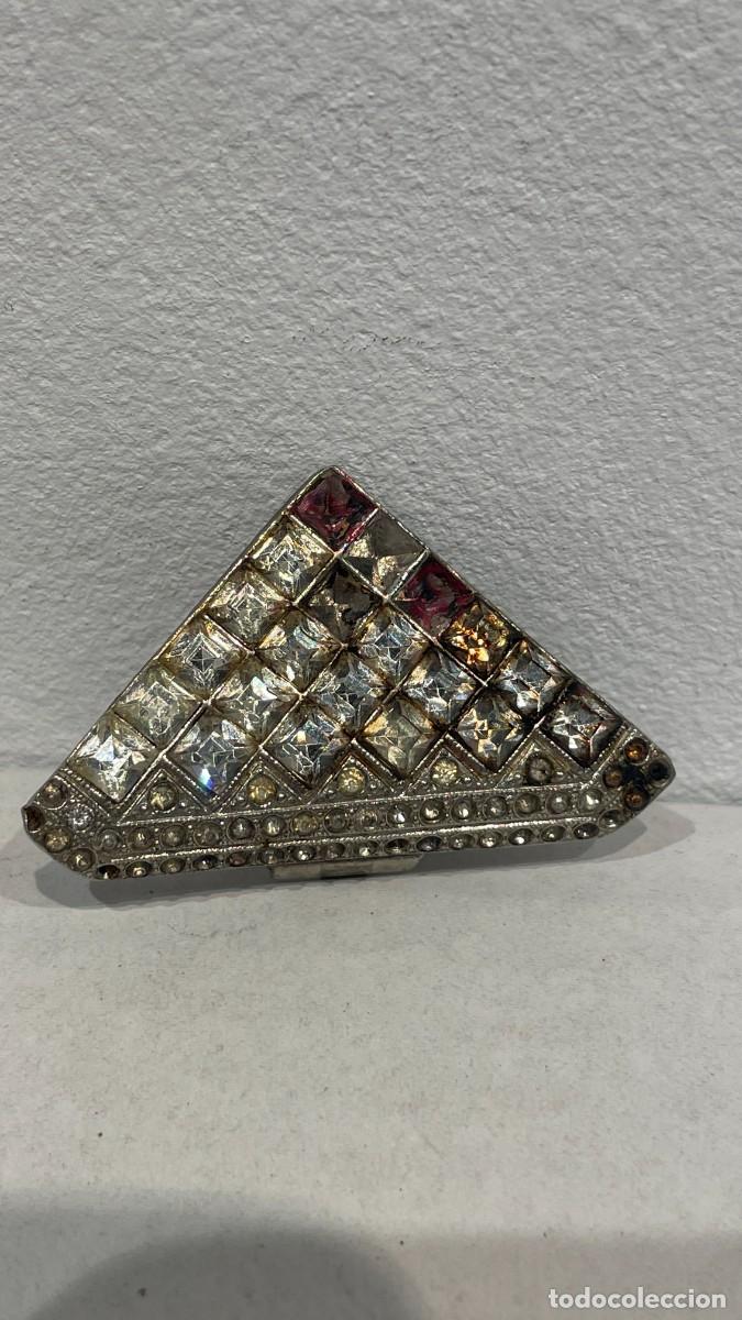 Joyeria: PENDIENTE TRIANGULAR PLATEADO - Foto 1