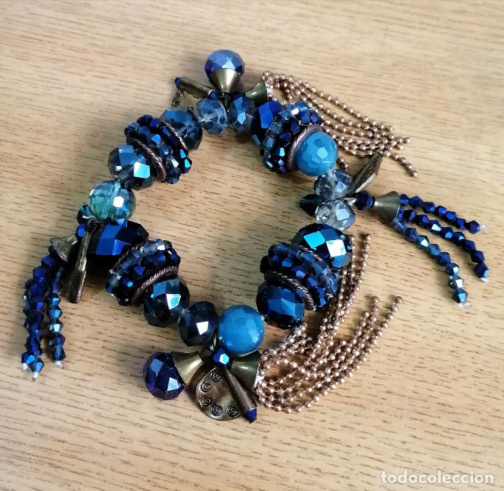 Joyeria: PULSERA CON CRISTALES AZULES Y METAL. - Foto 1
