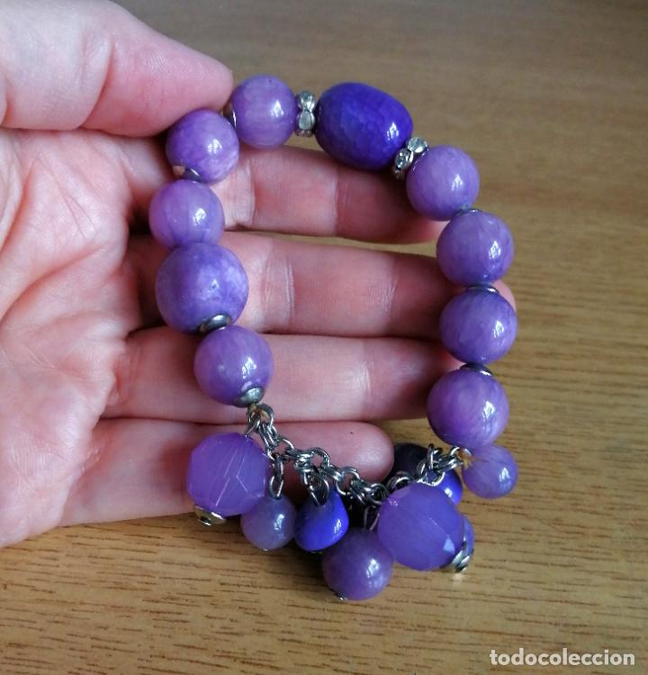 Joyeria: PULSERA DE CUENTAS DE CRISTAL LILAS, MORADAS. EL&Aacute;STICA. - Foto 2