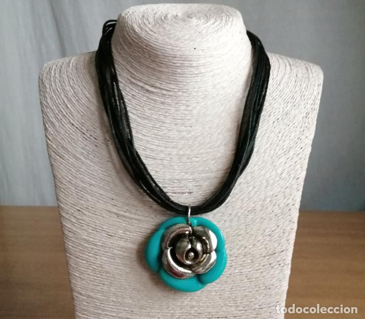 Joyeria: COLLAR, COLGANTE ROSA, FLOR, TURQUESA CON MULTI CORD&Oacute;N. - Foto 1