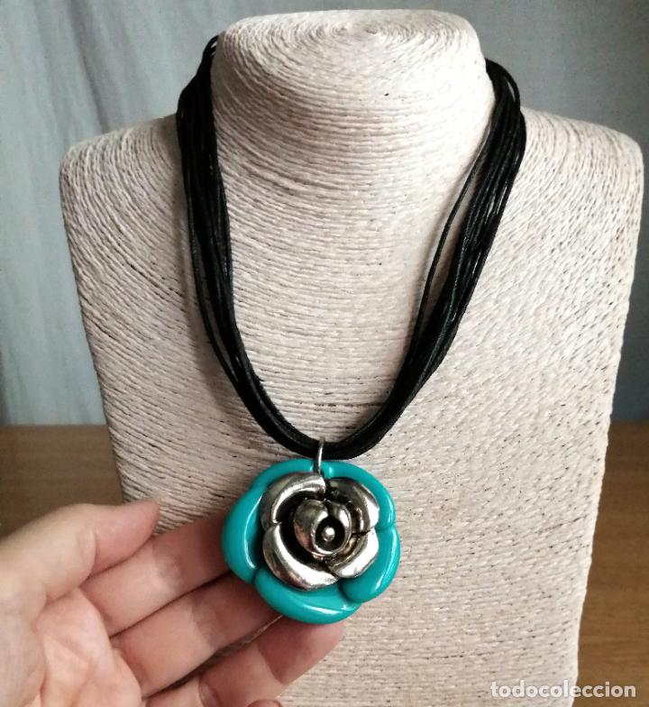 Joyeria: COLLAR, COLGANTE ROSA, FLOR, TURQUESA CON MULTI CORD&Oacute;N. - Foto 4