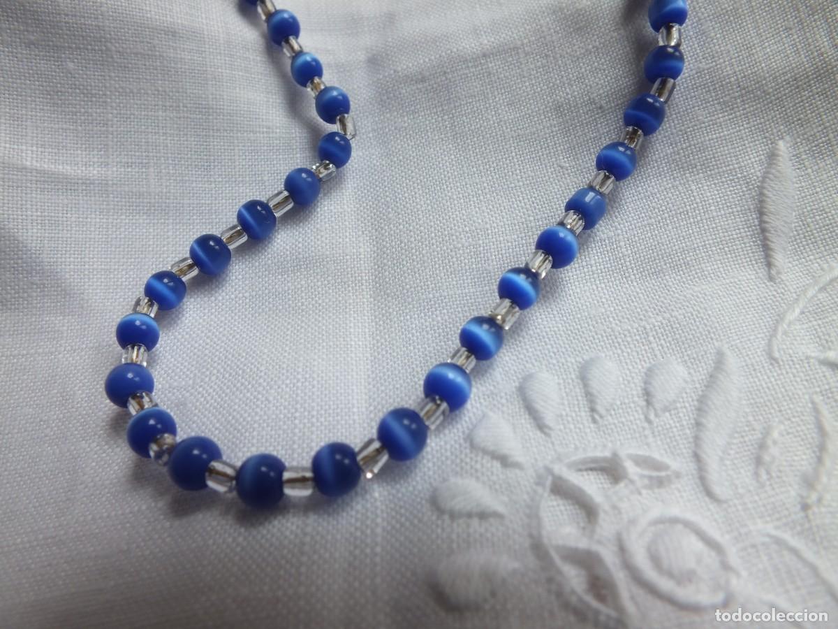 Joyeria: COLLAR GARGANTILLA CON CUENTAS AZULES