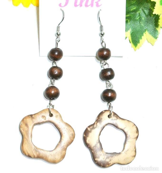 Joyeria: Pendientes bohemios largos de madera de coco con flor, A&ntilde;o 2000, Nuevos - Foto 1