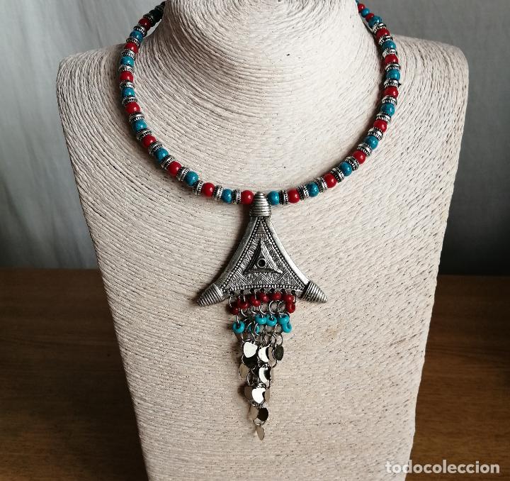 Joyeria: COLLAR CORTO CON COLGANTE TRIBAL - Foto 3