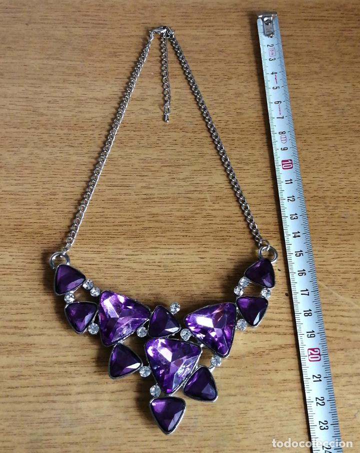 Joyeria: COLLAR CORTO PLATEADO Y MORADO - Foto 2