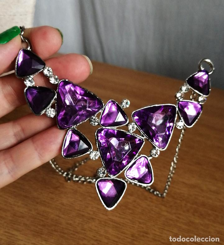 Joyeria: COLLAR CORTO PLATEADO Y MORADO - Foto 4
