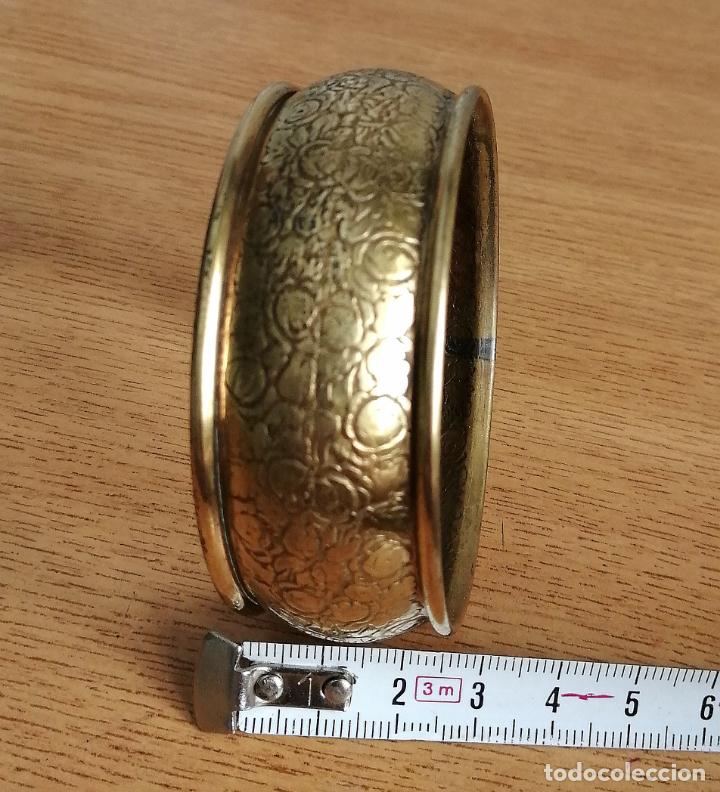 Joyeria: ANTIGUA PULSERA, BRAZALETE DE LAT&Oacute;N - Foto 3