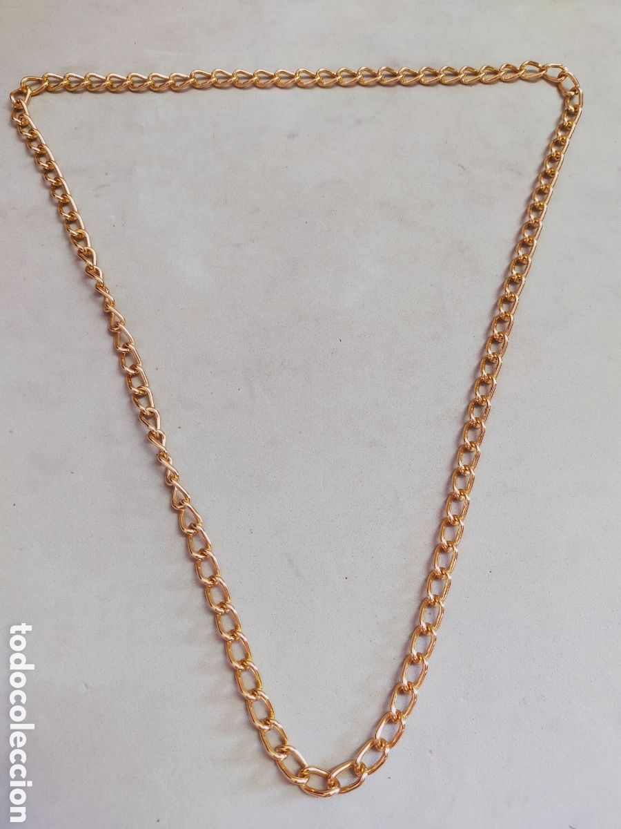 Joyeria: CADENA EN METAL DORADO. BISUTERIA. ESLABONES GRANDES.