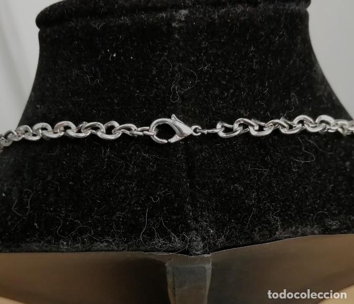 Joyeria: COLLAR FLORES AZULES Y CADENA PLATEADA - Foto 3