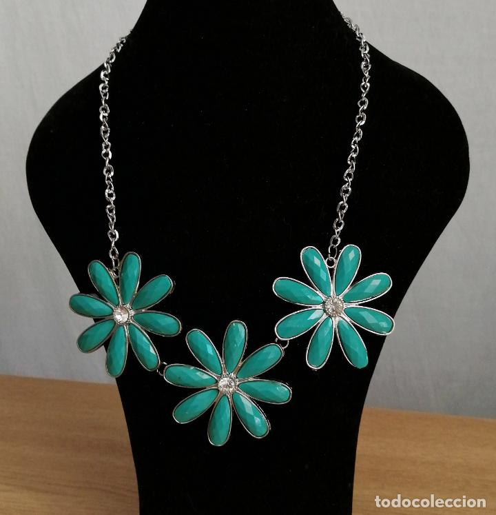 Joyeria: COLLAR FLORES AZULES Y CADENA PLATEADA - Foto 7