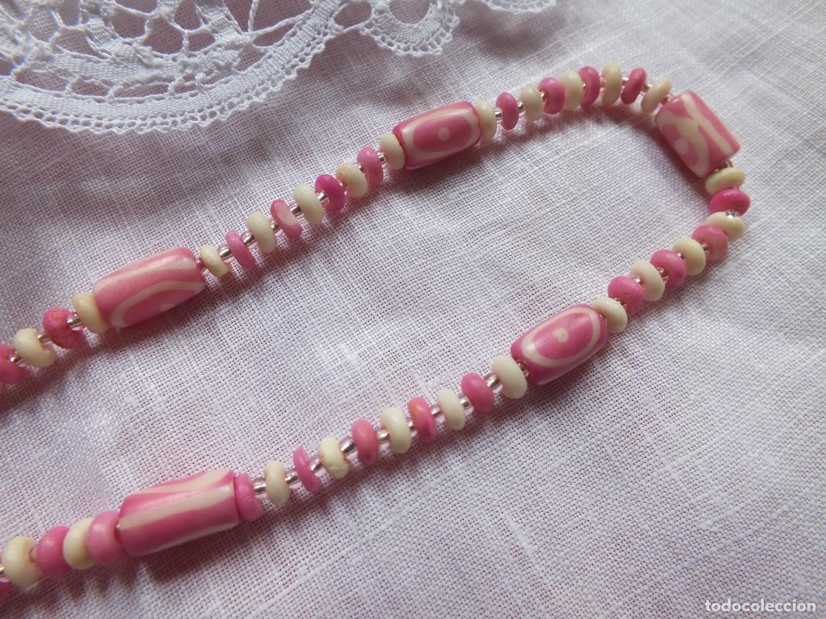 Joyeria: GARGANTILLA COLLAR DE CUENTAS EN COLOR ROSA Y COLOR HUESO