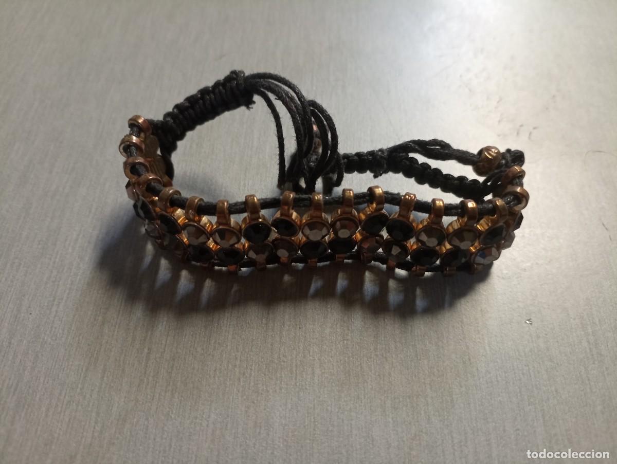 Joyeria: Pulsera resina metal cuero bisuter&iacute;a adorno