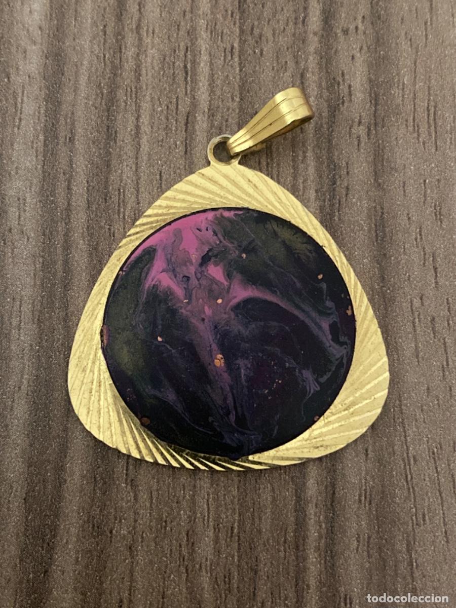 Joyeria: ANTIGUO COLGANTE DORADO - Foto 1