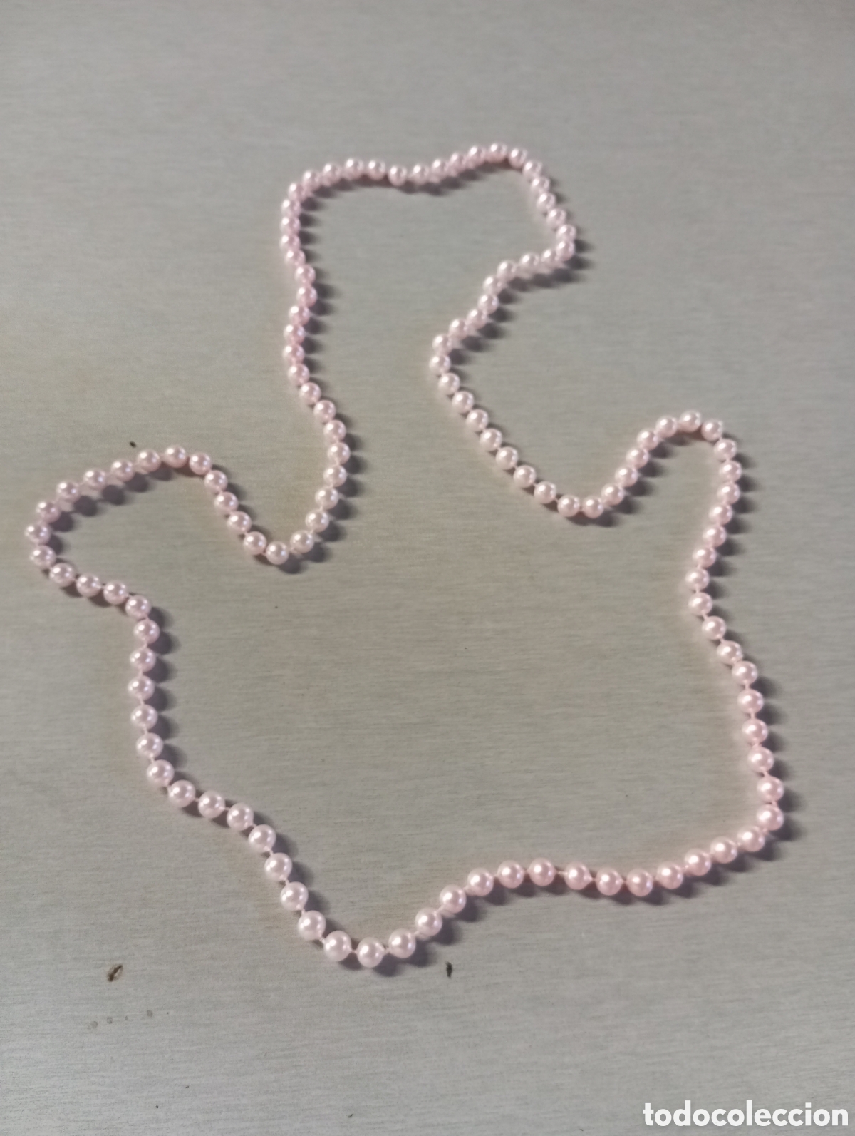 Joaillerie: Collar bolas rosas