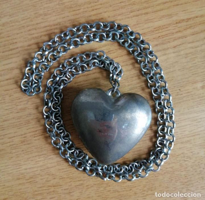 Joyeria: COLLAR, CORAZ&Oacute;N PLATEADO VIEJO CON CADENA. - Foto 3
