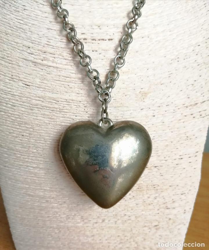Joyeria: COLLAR, CORAZ&Oacute;N PLATEADO VIEJO CON CADENA. - Foto 4