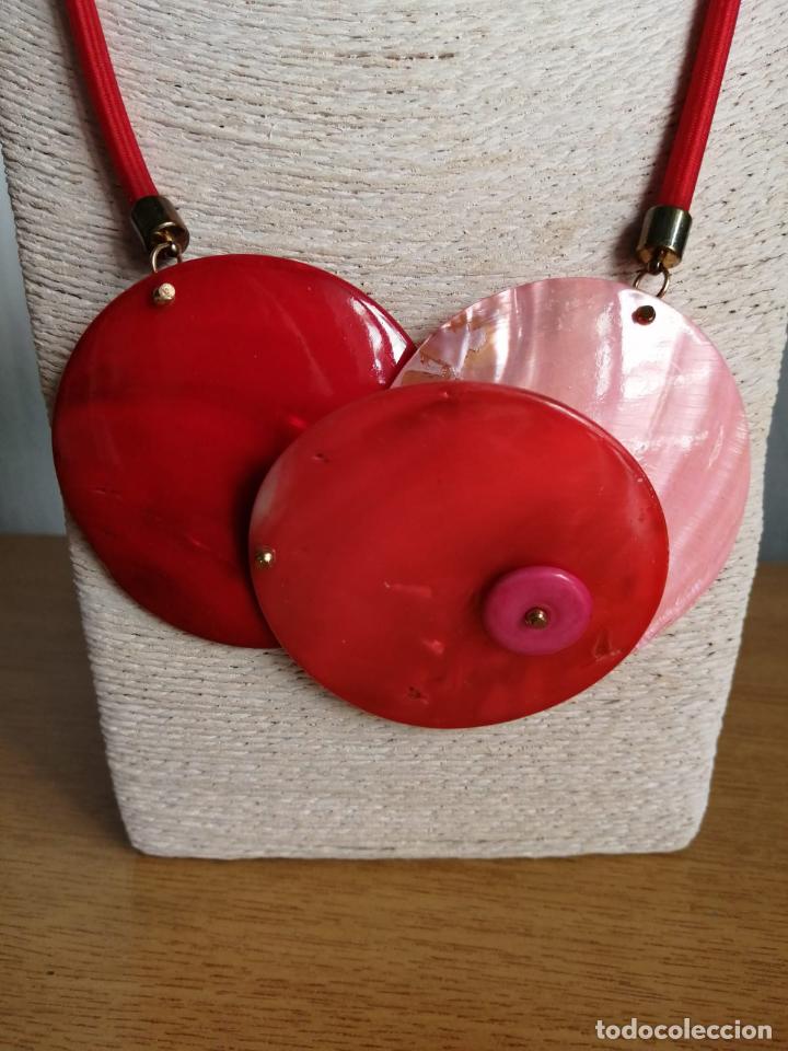 Joyeria: COLLAR ROJO CON COLGANTE DE N&Aacute;CAR. - Foto 3