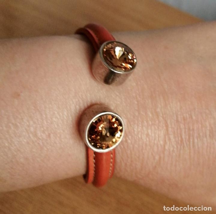 Joyeria: PULSERA CON DOS BRILLANTES CRISTALES Y TEXTIL. - Foto 2