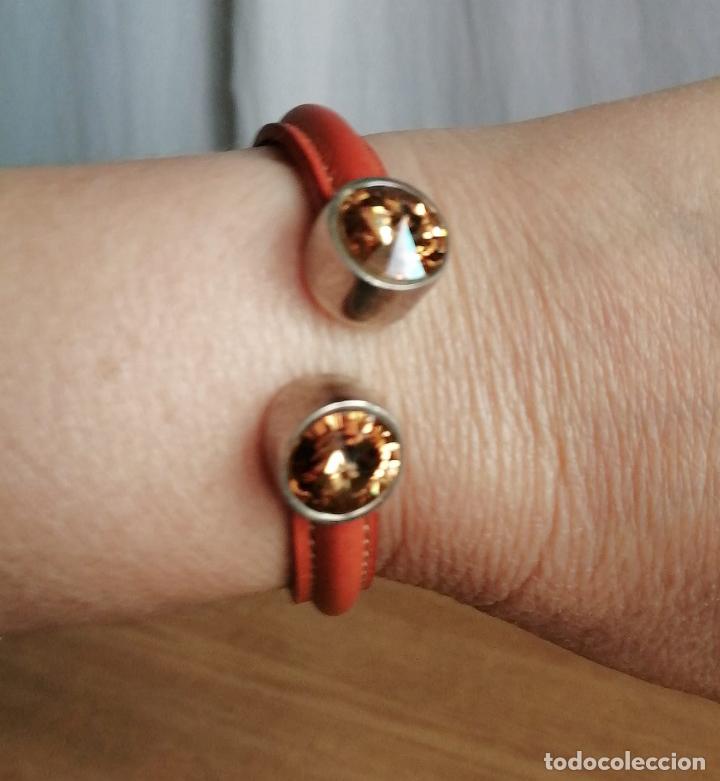 Joyeria: PULSERA CON DOS BRILLANTES CRISTALES Y TEXTIL. - Foto 5