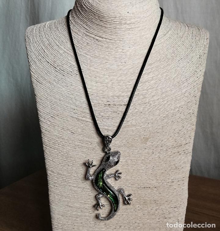 Joyeria: COLGANTE DE SALAMANDRA CON CORD&Oacute;N NEGRO. - Foto 2