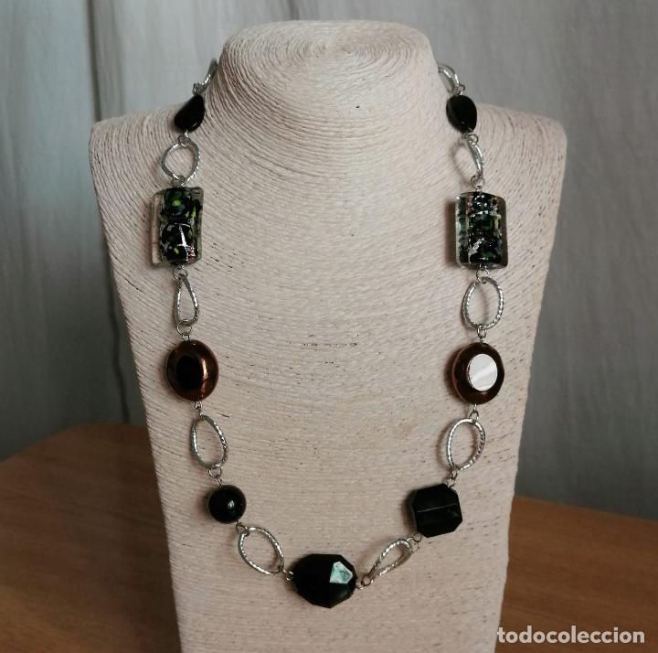 Joyeria: COLLAR PLATEADO CON CUENTAS DE CRISTAL. - Foto 1