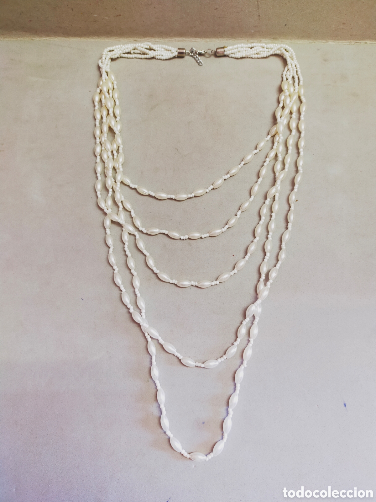 Joyeria: COLLAR LARGO CARIAS VUELTAS SIMIL PERLAS. - Foto 1