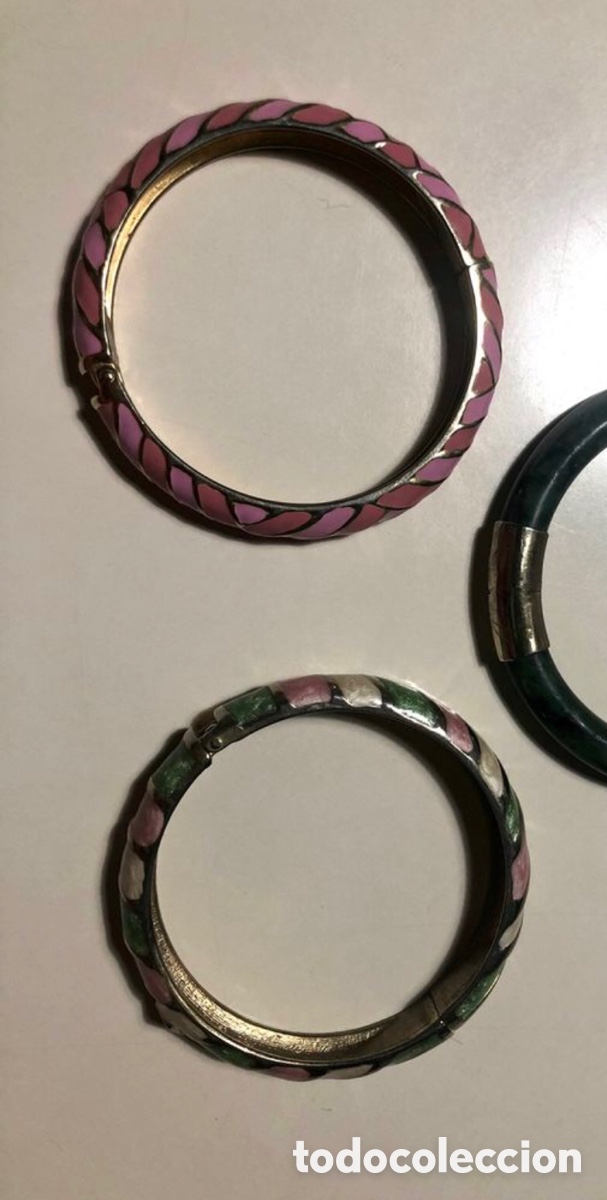 Joyeria: Lote dos pulseras r&iacute;gidas esmaltadas. ASM - Foto 4