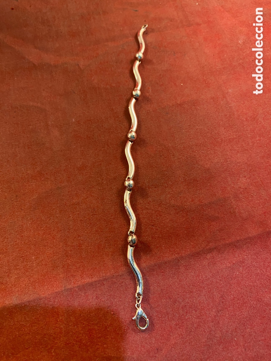 Joaillerie: Pulsera de dise&ntilde;o a&ntilde;os 90