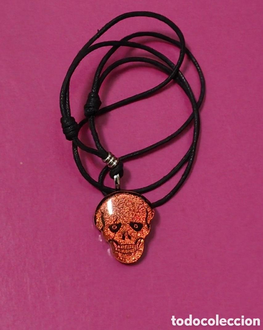 Joyeria: :::: CB42 - COLGANTE CALAVERA CON CORDON - Foto 1
