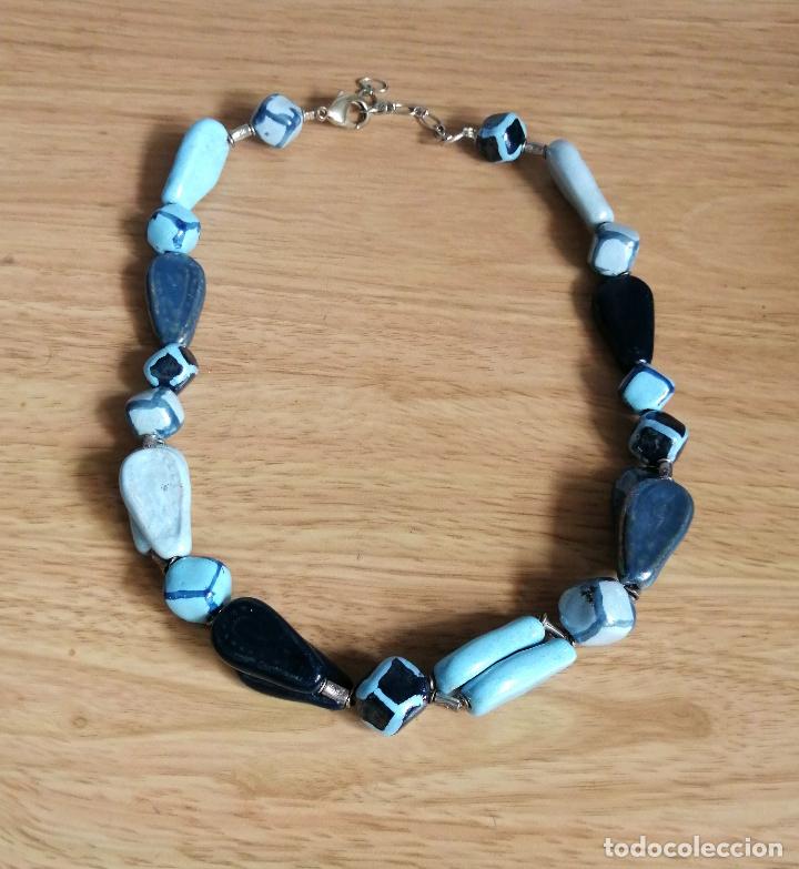 Joyeria: COLLAR CORTO, CUENTAS DE CRISTAL AZULES. - Foto 3