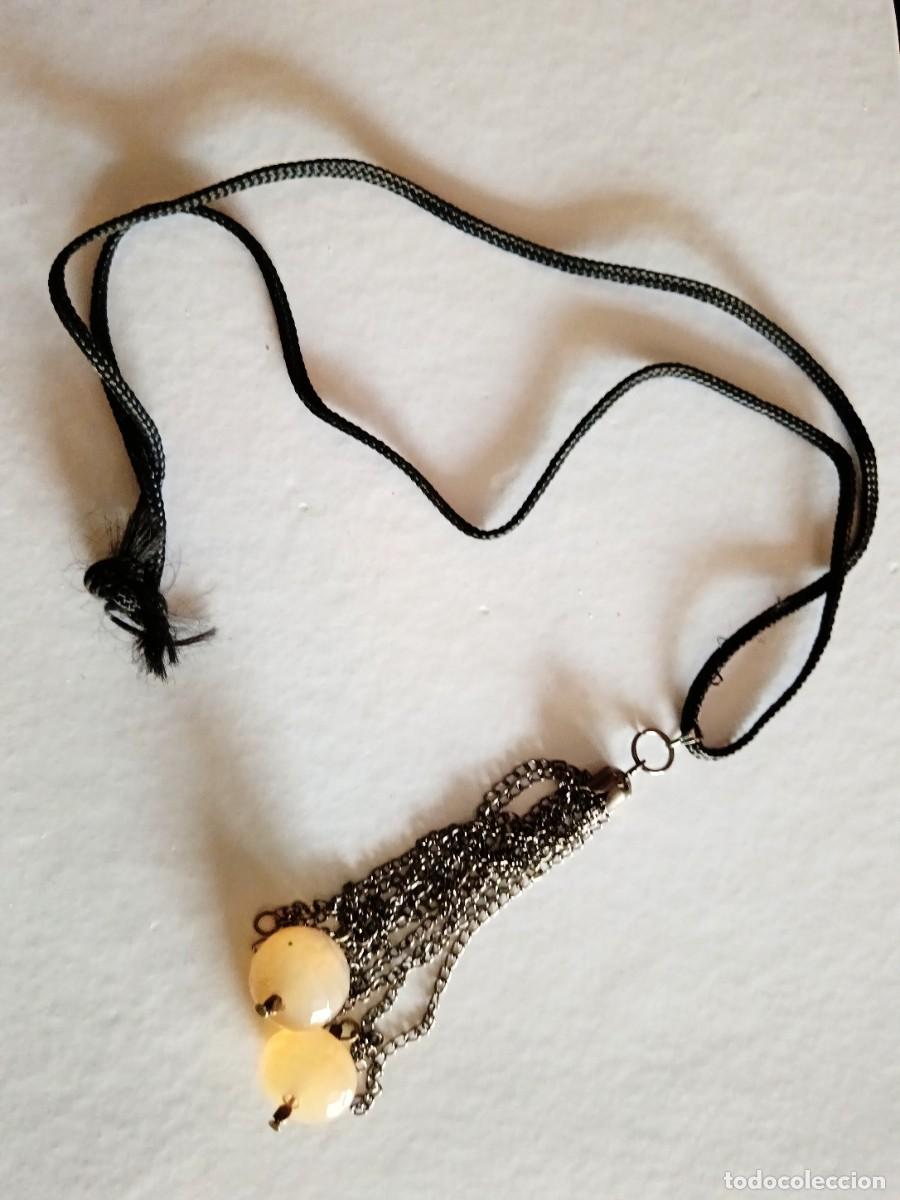 Gioielleria: Gargantilla de tela ajustable con colgante cadenitas