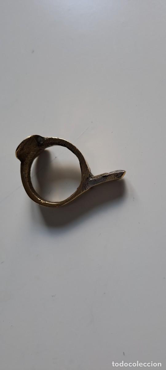 Joyeria: Anillo de bronce con raro ap&eacute;ndice. Hecho a mano - Foto 6