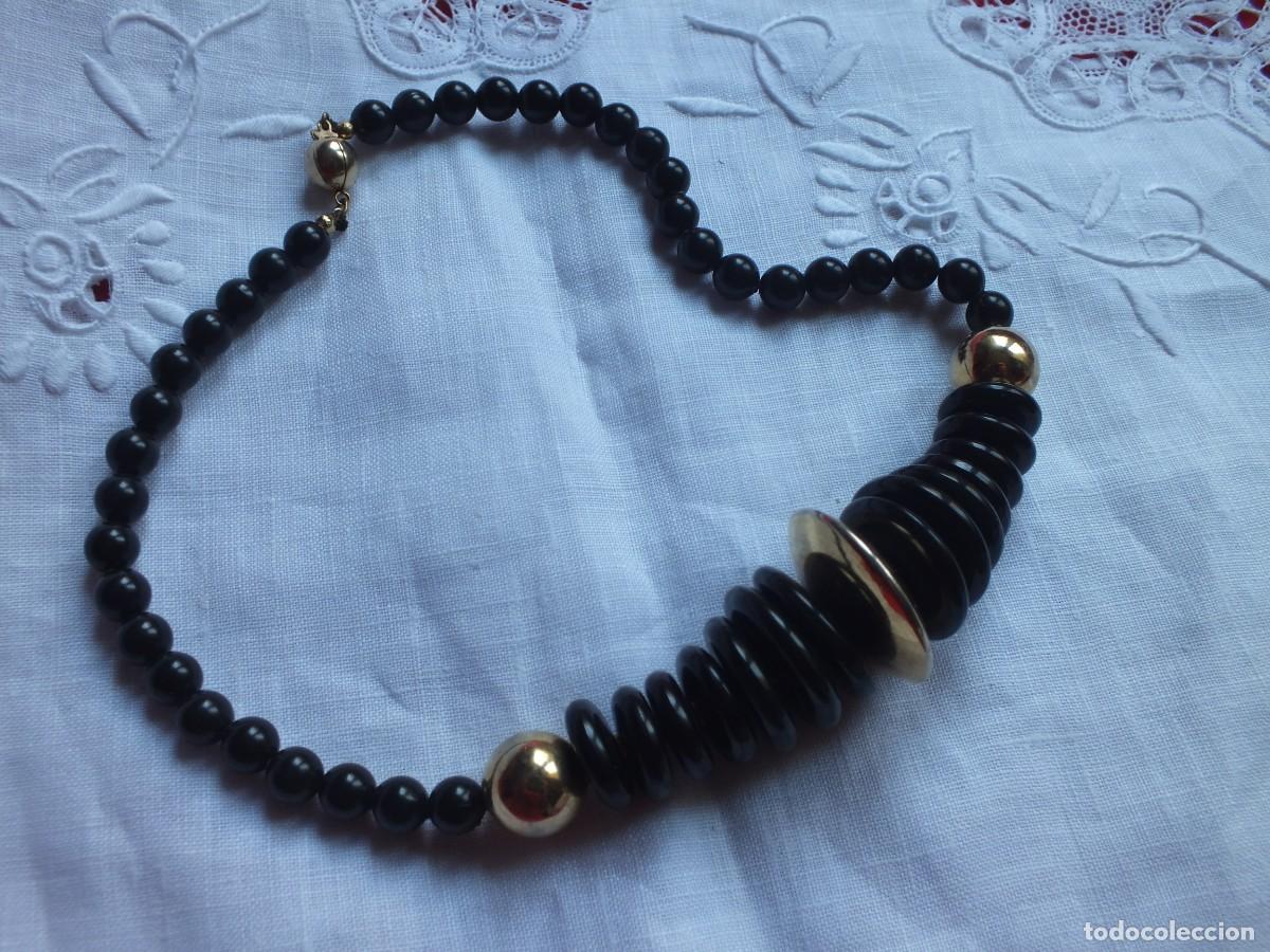 Joyeria: COLLAR GARGANTILLA DE CUENTAS BOLAS NEGRAS Y DORADAS - Foto 1