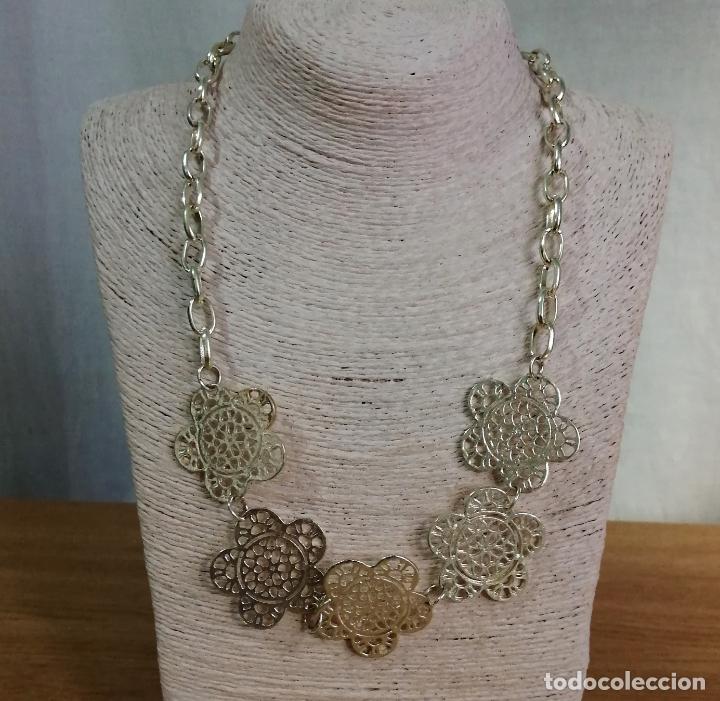 Joyeria: Collar plateado, bisuteria. - Foto 2