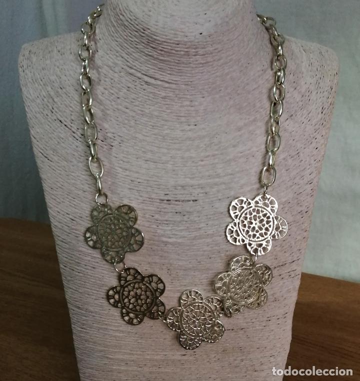 Joyeria: Collar plateado, bisuteria. - Foto 1