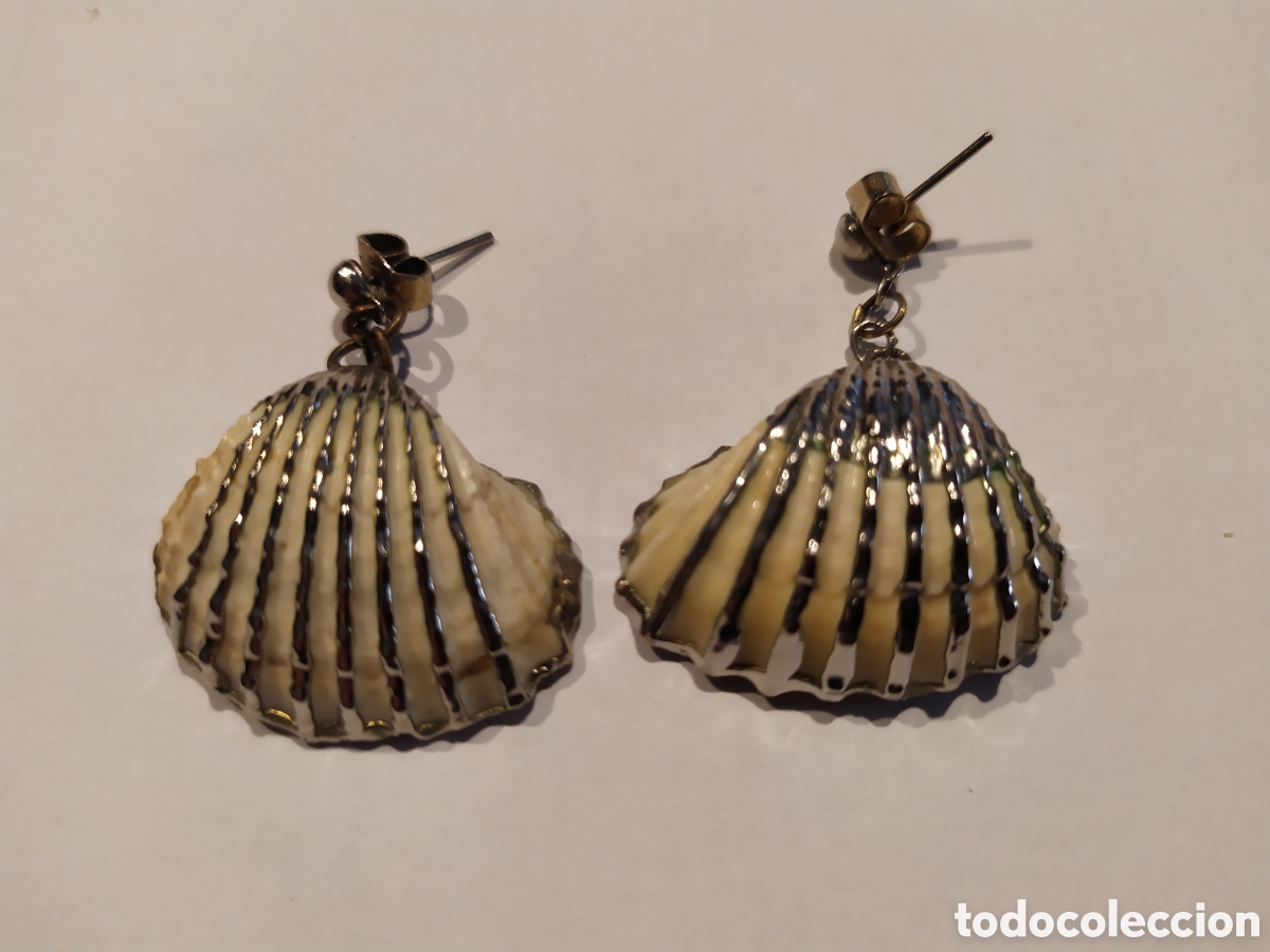 Joyeria: Pendientes de concha con ba&ntilde;o oro blanco electrol&iacute;tico. - Foto 1
