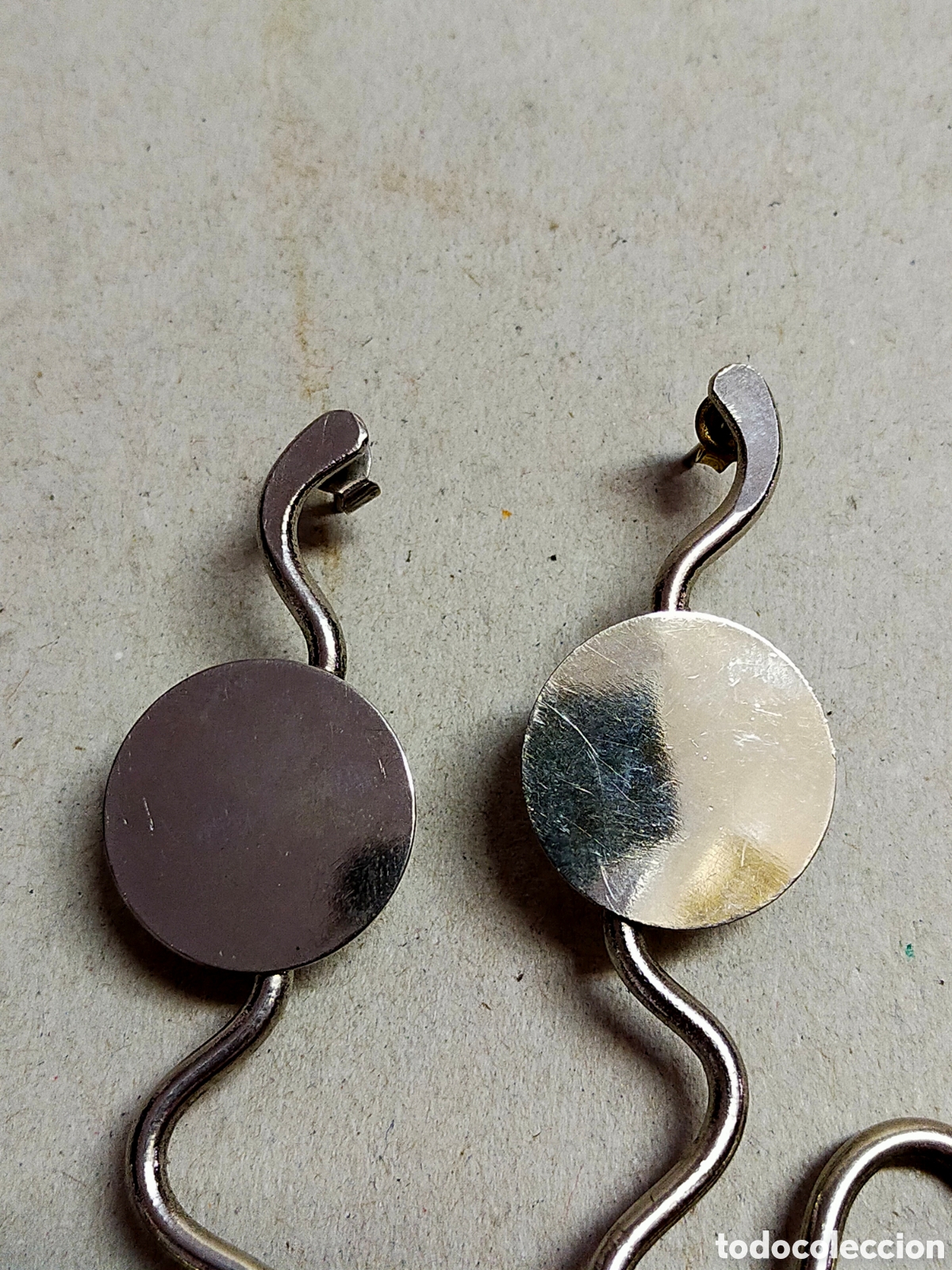 Joyeria: PENDIENTES LARGOS EN METAL. 9 CM. - Foto 3