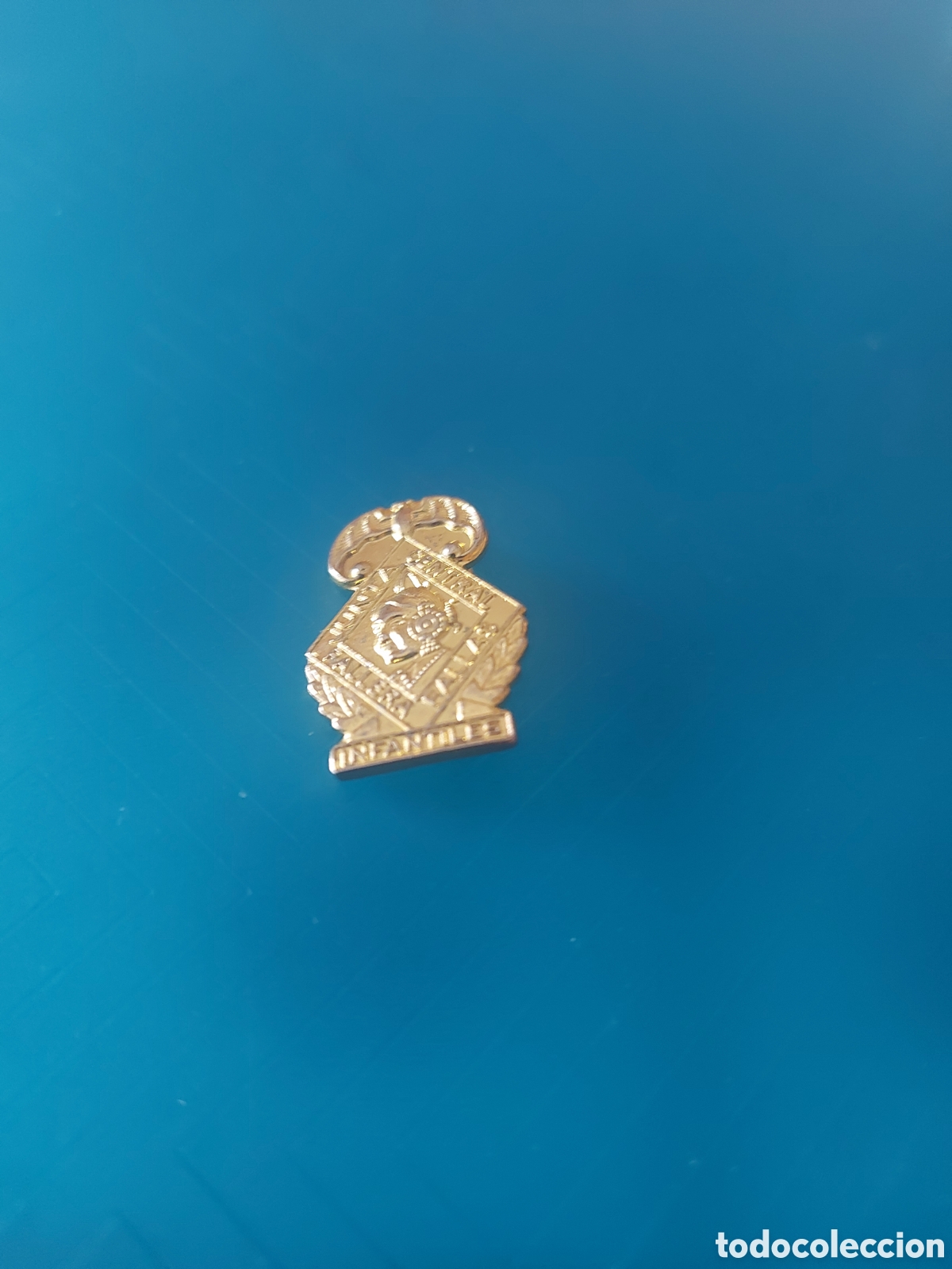 Joyeria: pin junta fallera - Foto 1