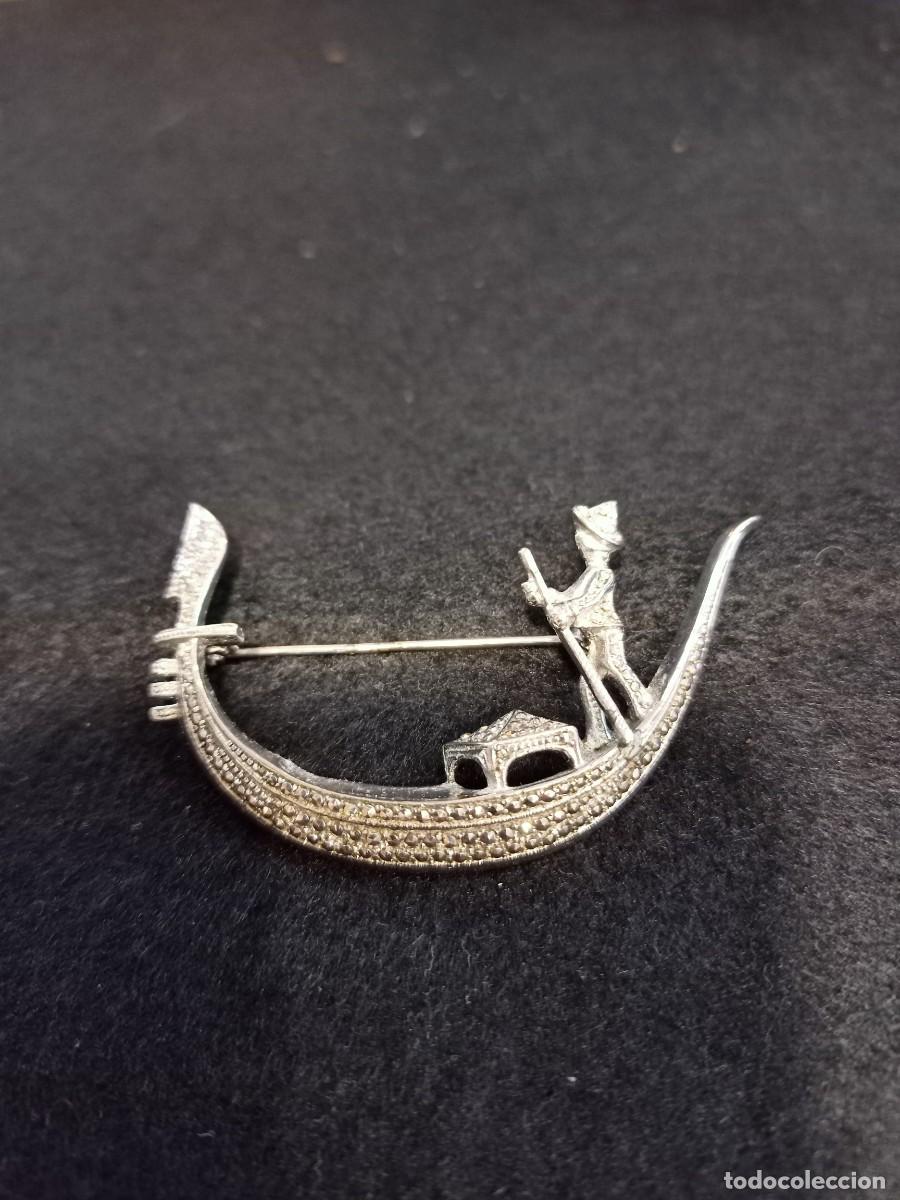 Joyeria: Broche g&oacute;ndola, metal plateado. REF-3889 - Foto 1