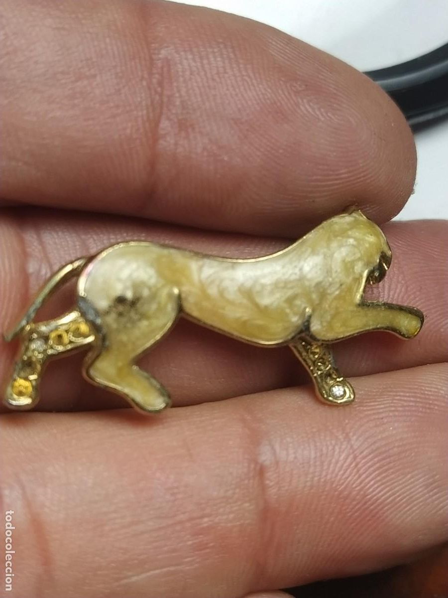 Joaillerie: BROCHE LEOPARDO en n&aacute;car... BISUTERIA ANTIGUA.