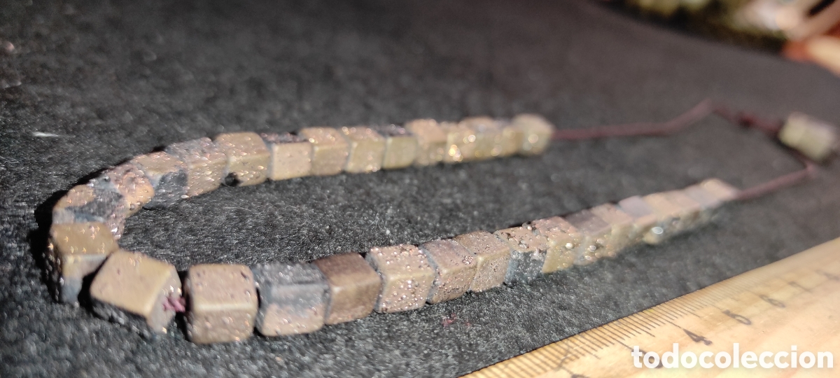 Joyeria: Collar de cubos de madera - Foto 3