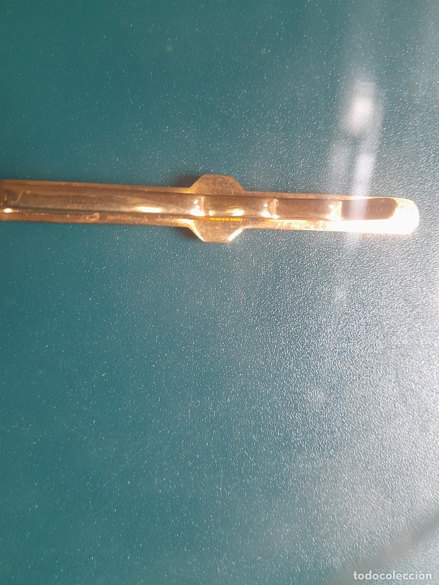 Joyeria: Pisa corbatas dorado con piedra octogonal. - Foto 4