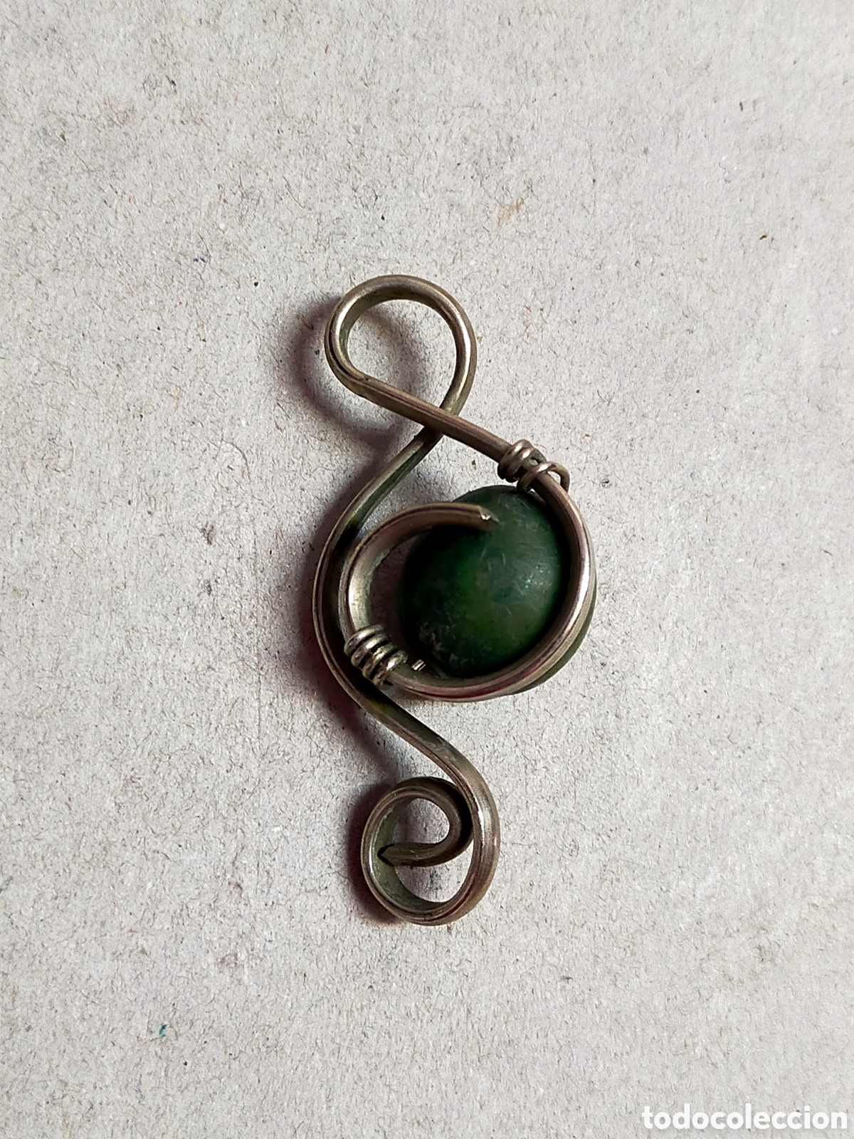 Joyeria: COLGATE DE METAL Y PIEDRA VERDE. - Foto 2